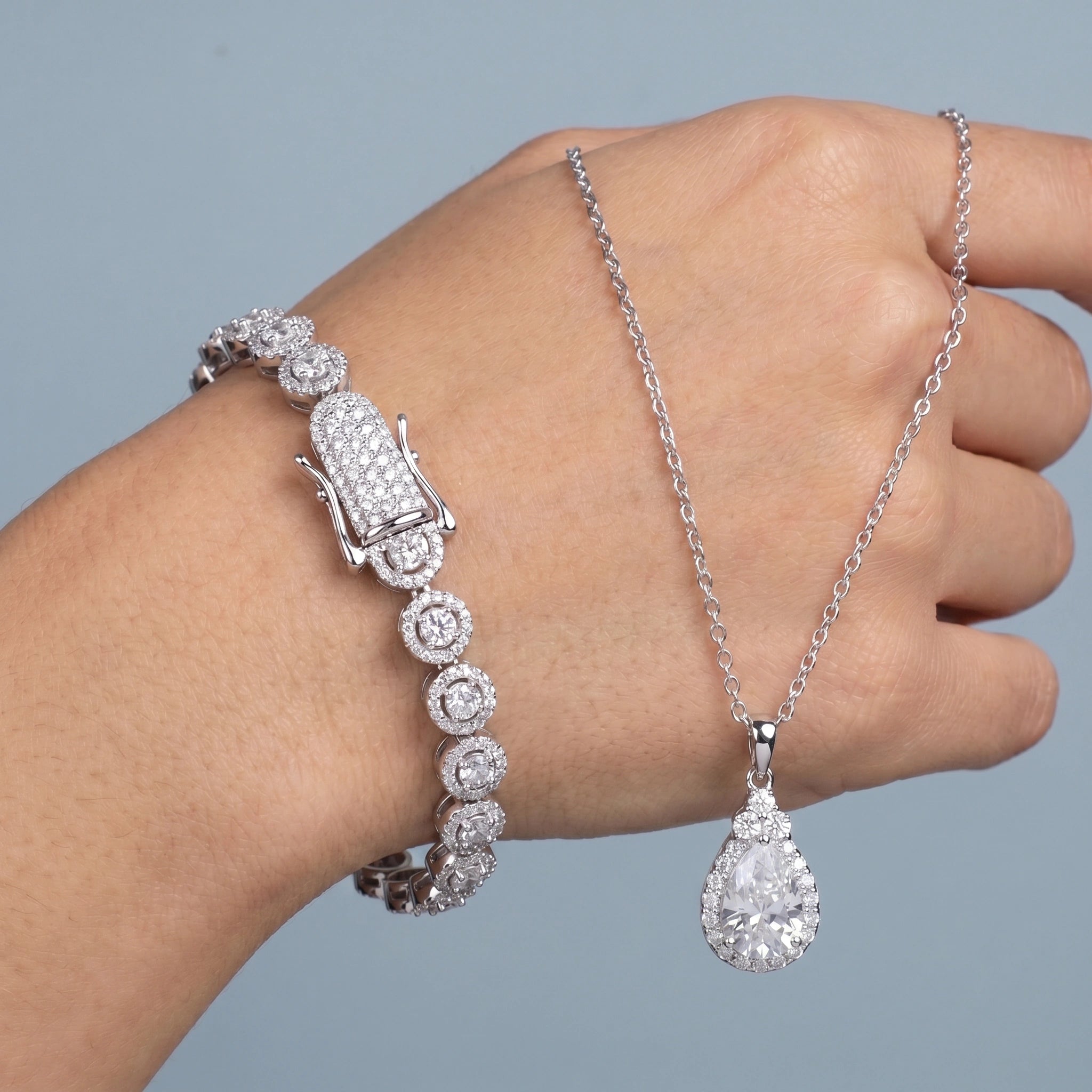 COLLARES FOR HER