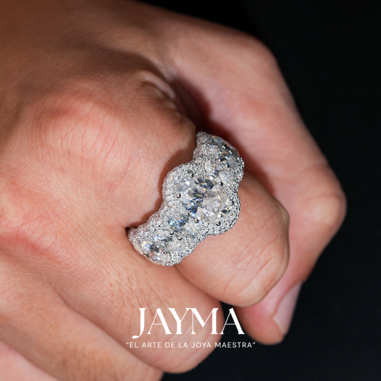 Anillo The Oval Boss Ring