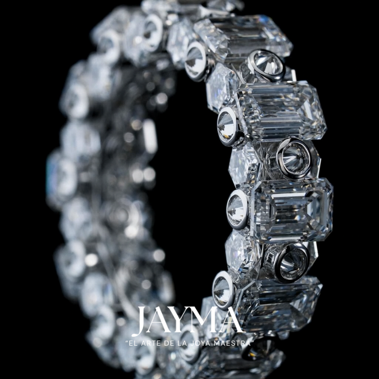Anillo Emerald Eternity