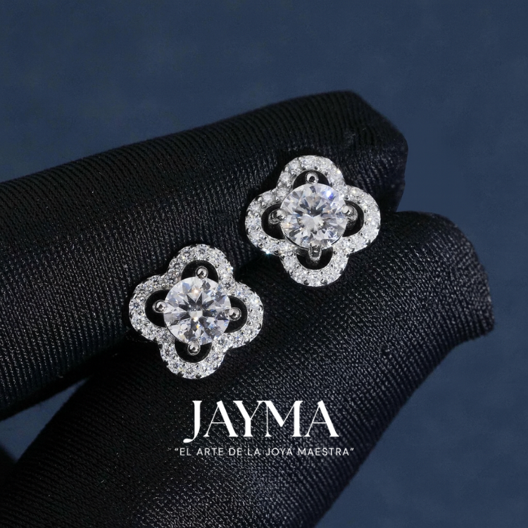 Aretes Flower Cluster