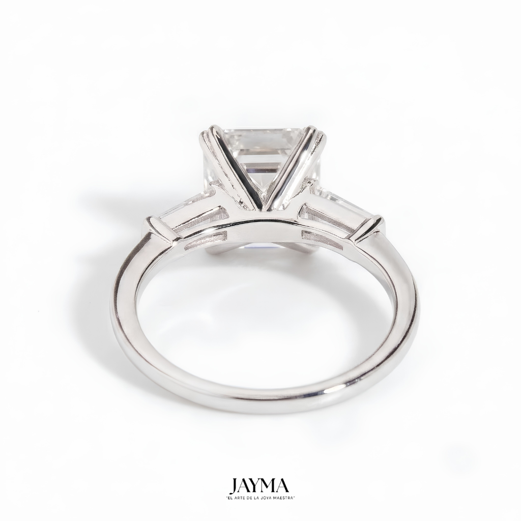 Anillo Asscher Trinity